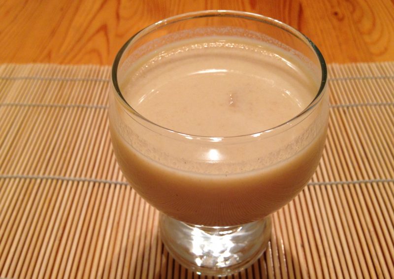 Fahéjas almasmoothie