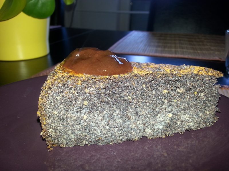 Liszt nélküli máktorta